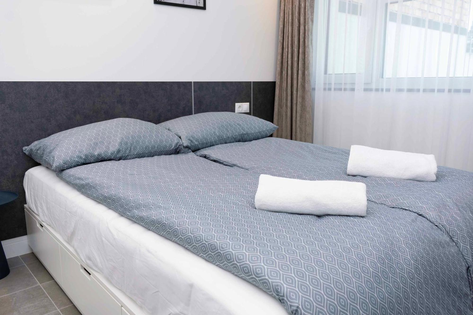 Luxury Cozy 2 Bdr Downtown Apt.6 Budapeste Exterior foto